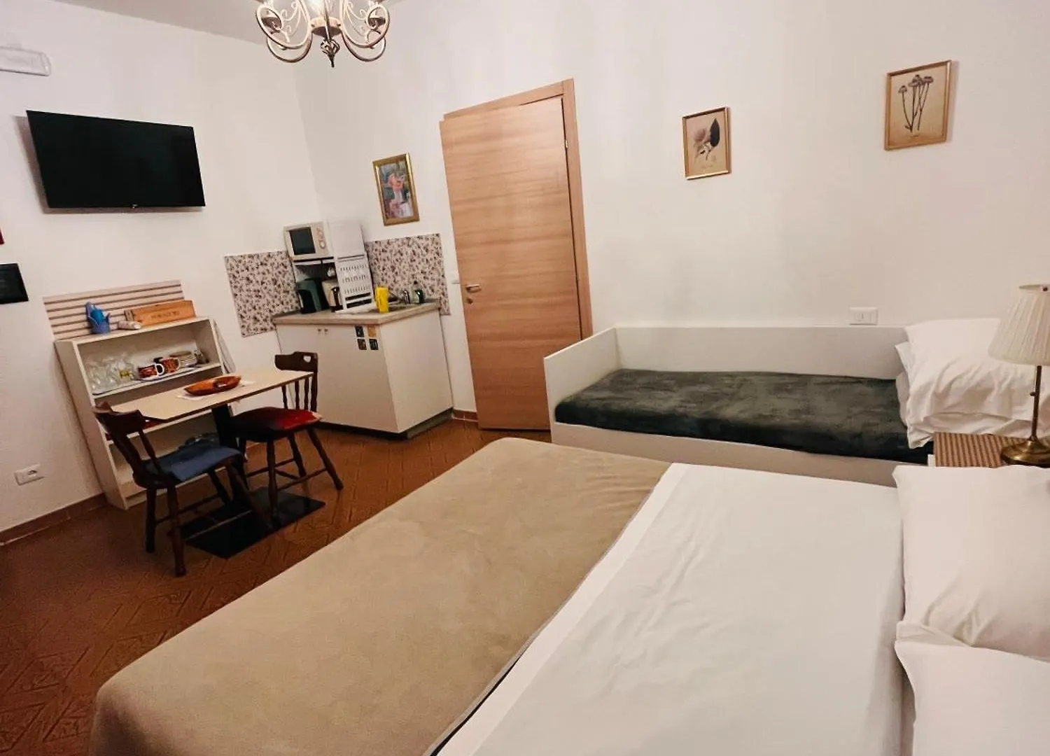 Bed & Breakfast Pisa House B&B